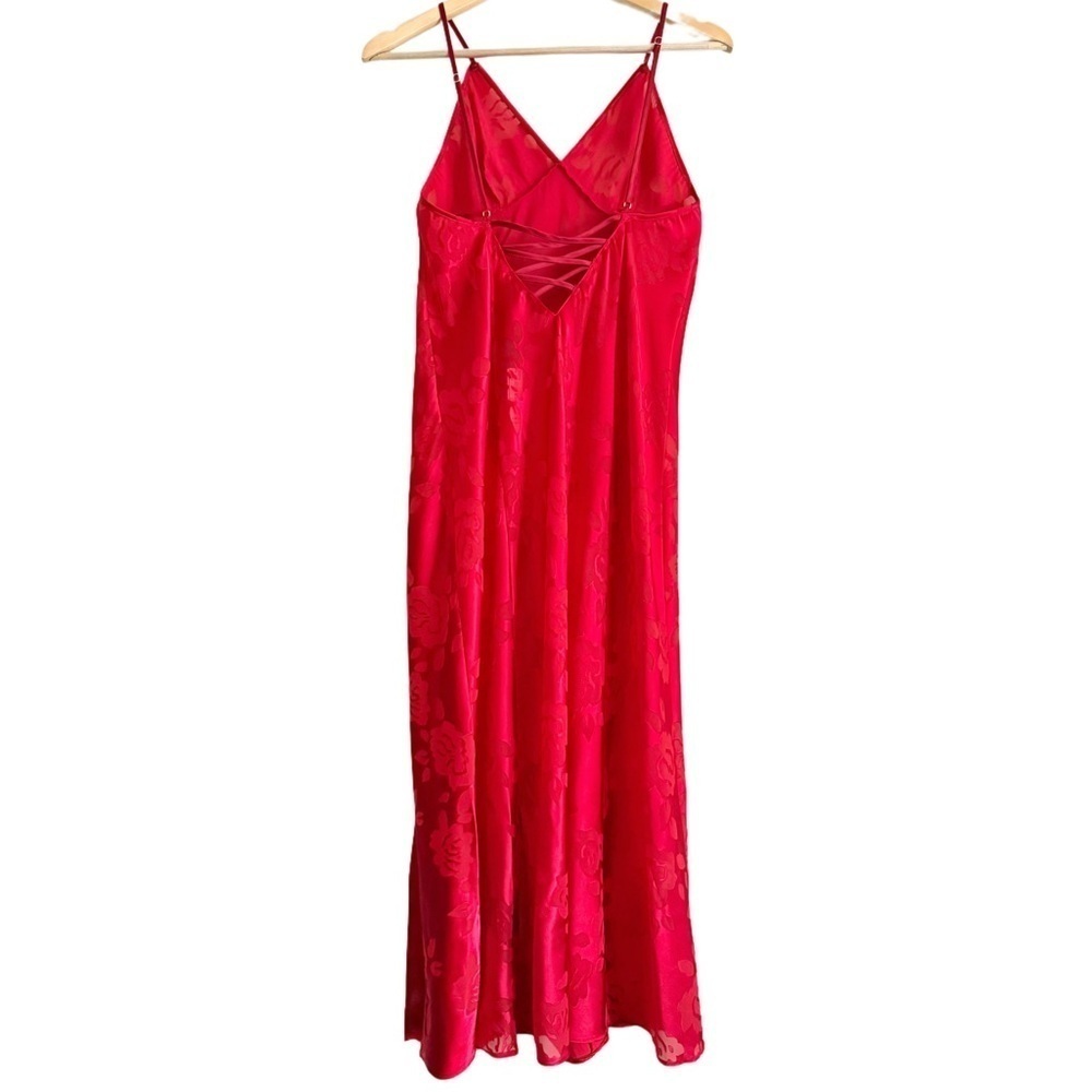 VICTORIA'S SECRET VS Archives Burnout Satin Red Lingerie The Slip Dress S/P NWT - Picture 7 of 9